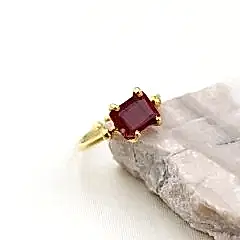 Yakut Doğaltaşlı Minimal Gümüş Yüzük M3