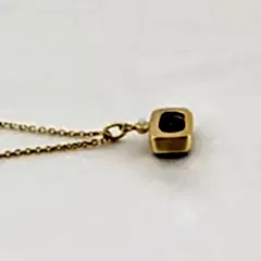 Adeline Serisi Ametist Doğaltaşlı Gümüş Kolye