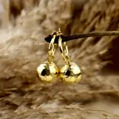 Dora Serisi Dövmeli Top Gümüş Küpe