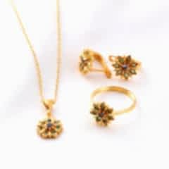 Alya Serisi Elmas ve Zümrüt Doğaltaşlı Set