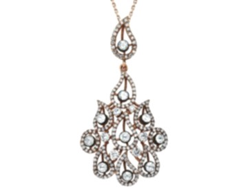 elmas ve pırlantalı yaprak kolye elmas ve pırlantalı yaprak kolye