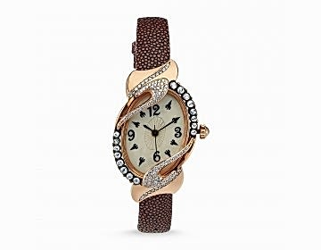 Pırlantalı Ve Elmas Taşlı Altın Bayan Saati Pırlantalı Ve Elmas Taşlı Altın Bayan Saati