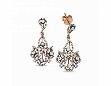 Yaprak Elmas Ve Pırlantalı Küpe Yaprak Elmas Ve Pırlantalı Küpe